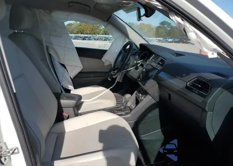 2018 Volkswagen Tiguan Se from USA, damaged, VIN 3VV3B7AX3JM018715